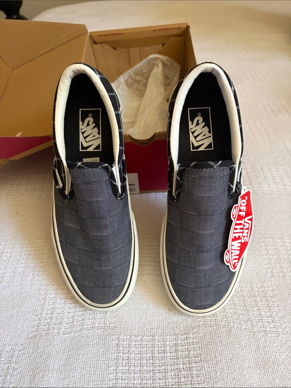 Vans Women’s Slip-On Platform in Black and Gray Plaid NWB Size 7 - Picture 4 of 8